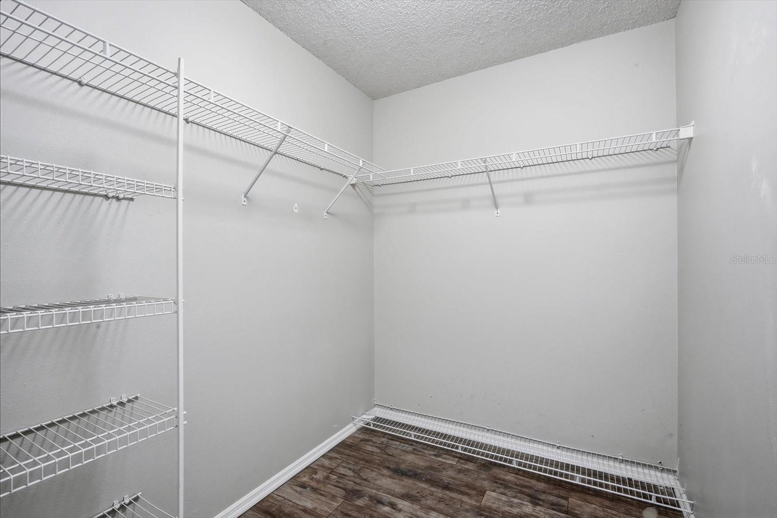 Image 15 of 28 For 11609 4th Avenue E