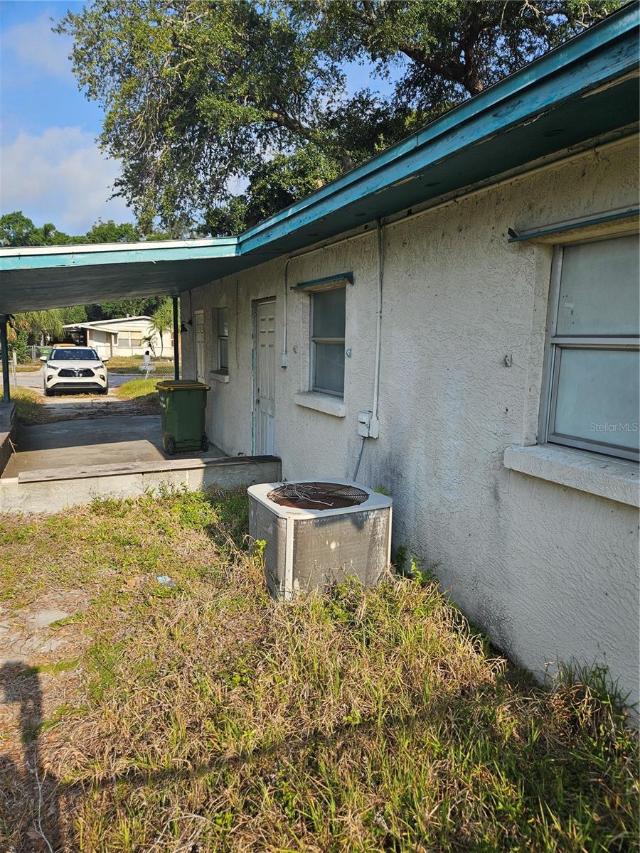 Image 24 of 24 For 2814 Palmadelia Avenue