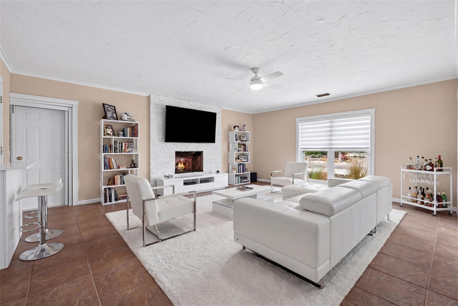 Image 18 of 57 For 2555 Constitution Boulevard