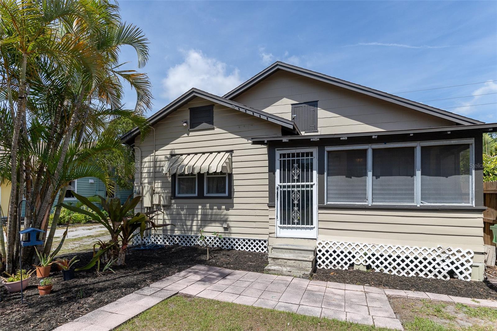 Image 29 of 30 For 1221 18th Street W