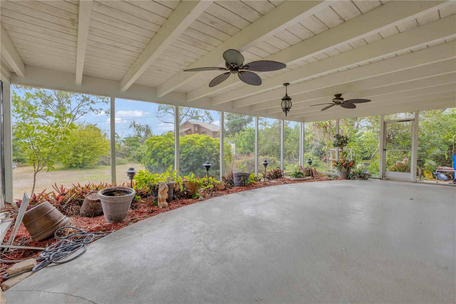 Image 20 of 26 For 7203 Broughton Street