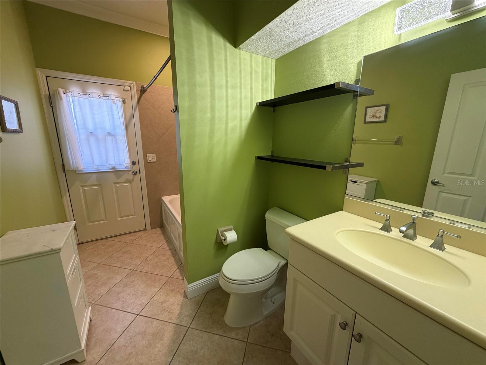 Image 18 of 34 For 9243 13th Avenue Circle Nw