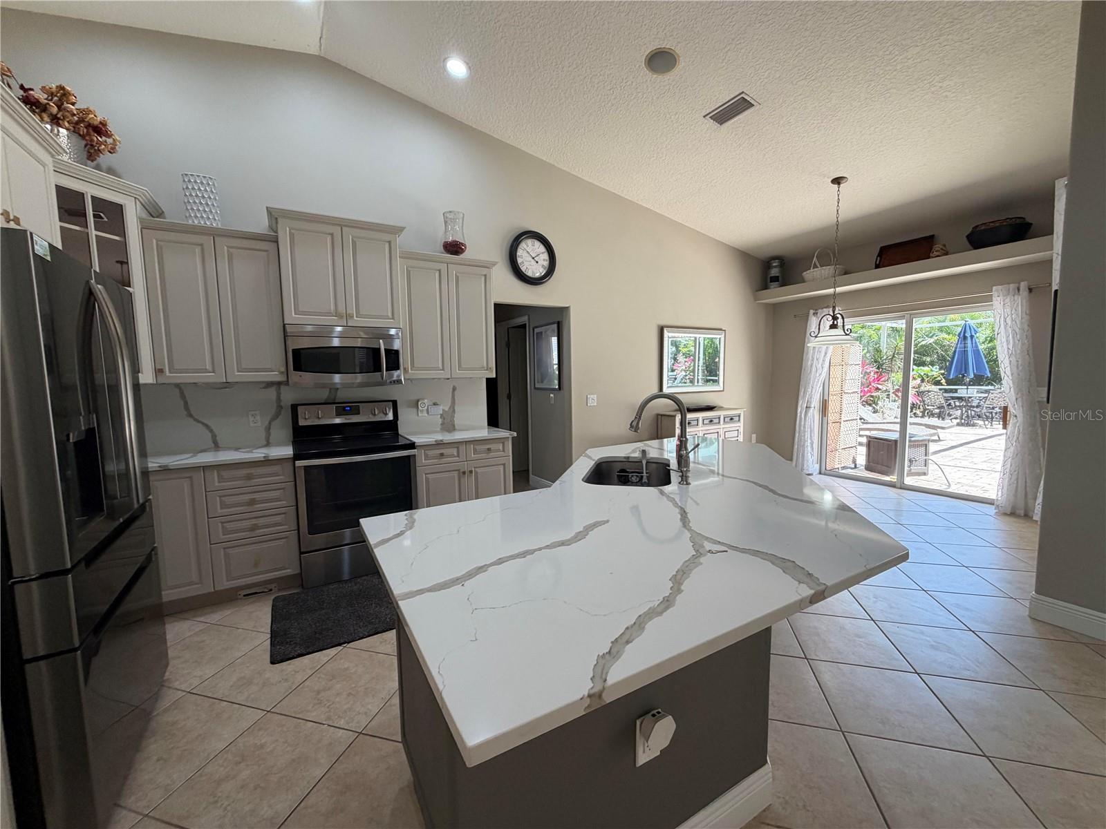Image 5 of 34 For 9243 13th Avenue Circle Nw
