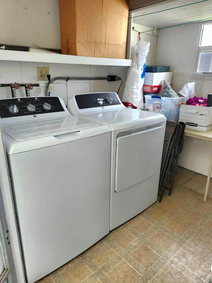 Image 33 of 63 For 6512 Texas Street