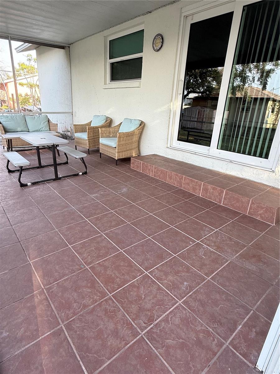 Image 17 of 19 For 344 49th Street W