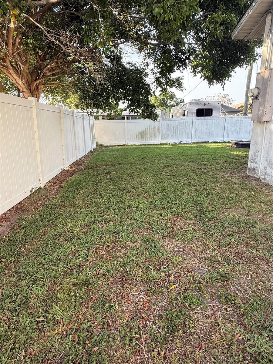 Image 18 of 19 For 344 49th Street W