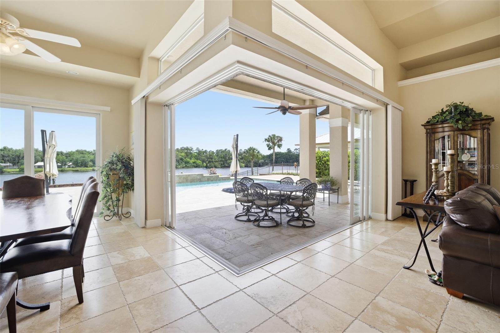 Image 21 of 62 For 2504 Caloosa Shores Drive
