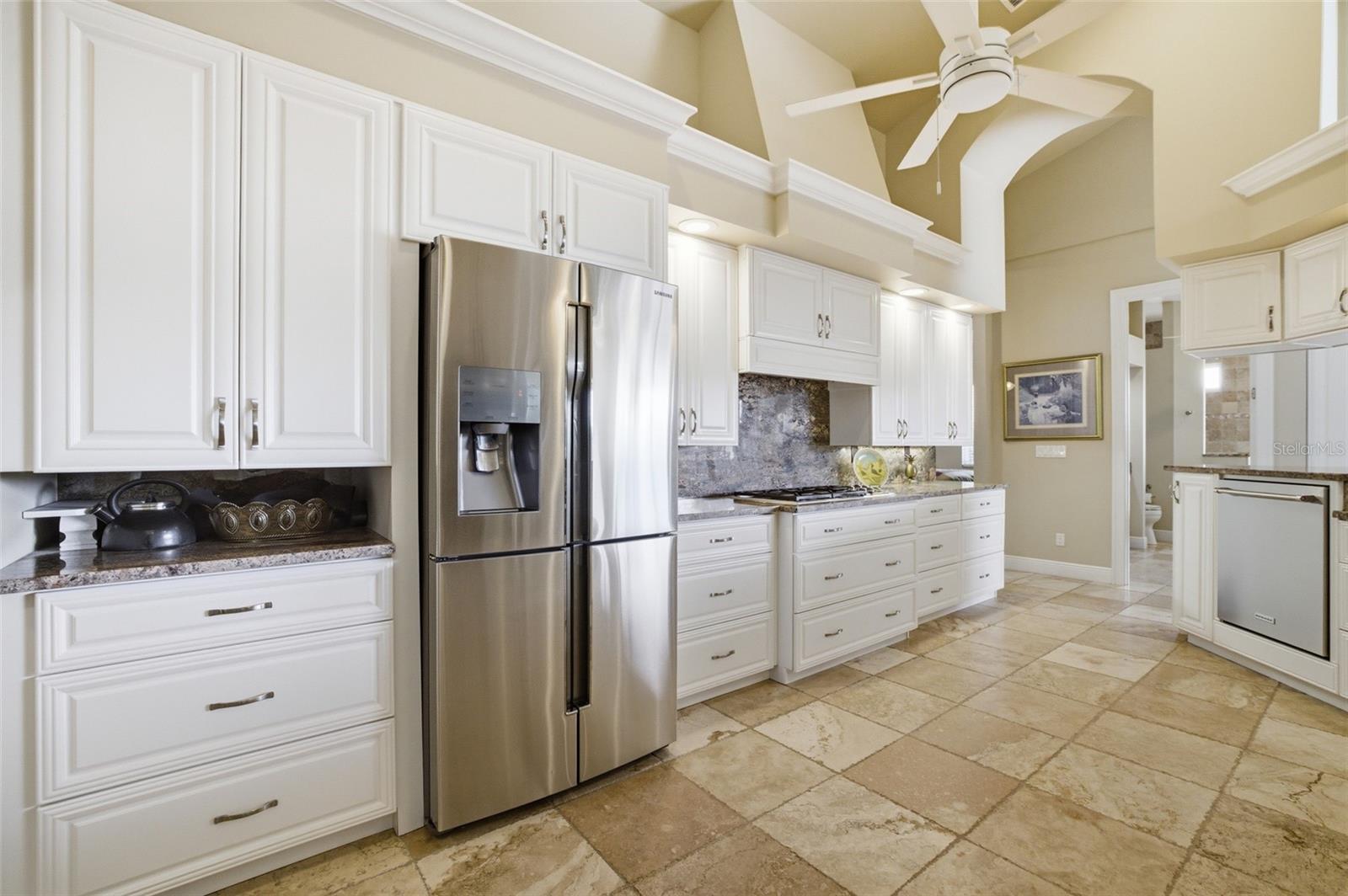 Image 23 of 62 For 2504 Caloosa Shores Drive