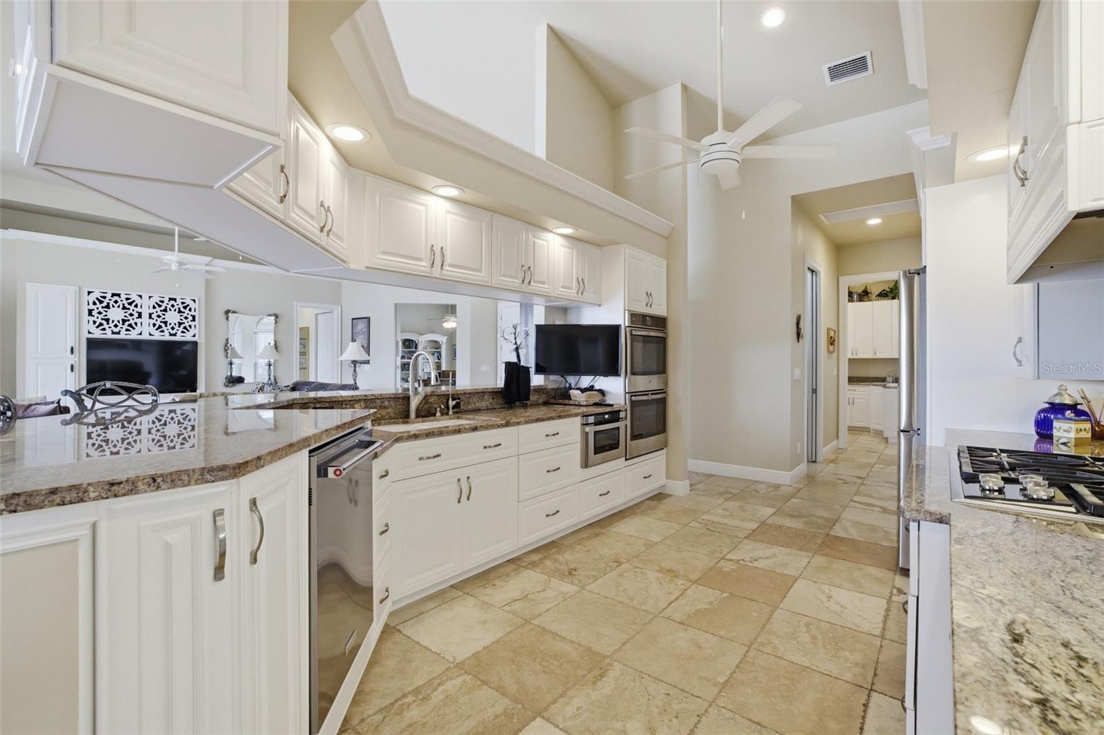 Image 24 of 62 For 2504 Caloosa Shores Drive