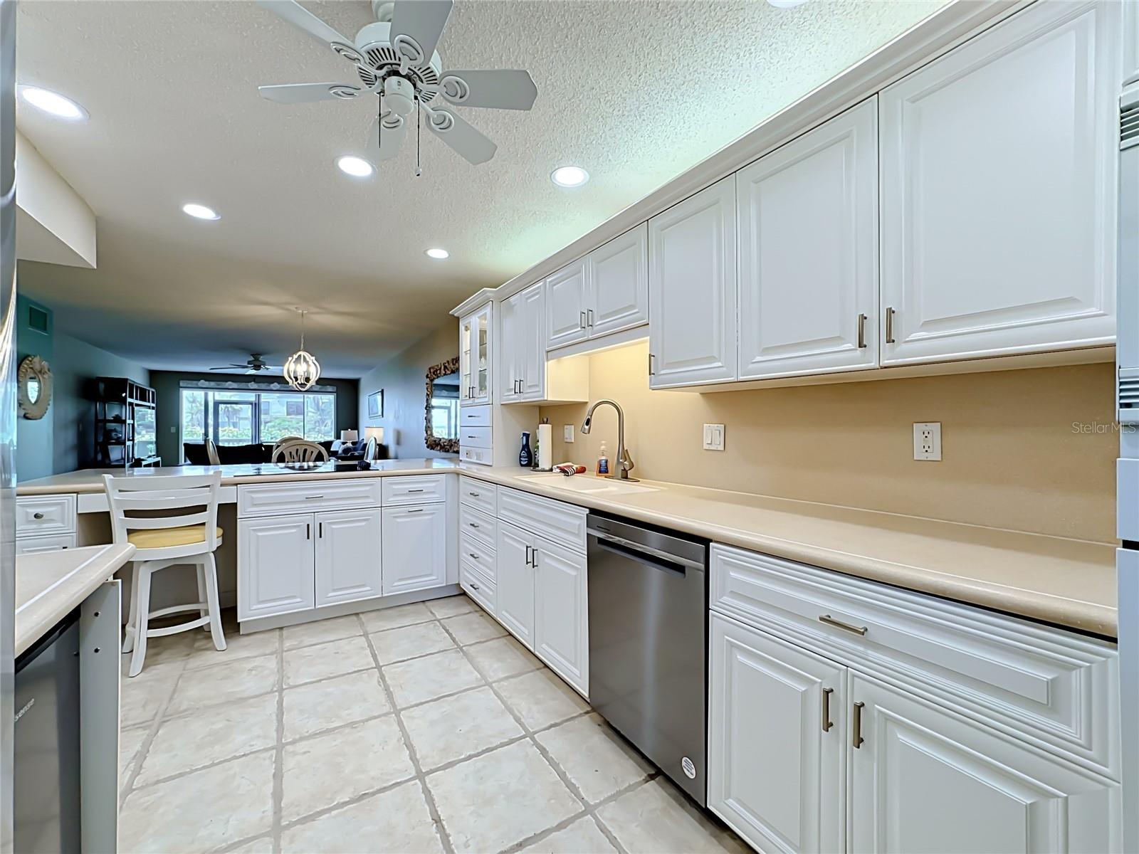 Image 17 of 80 For 1515 Pelican Point Drive Ba185