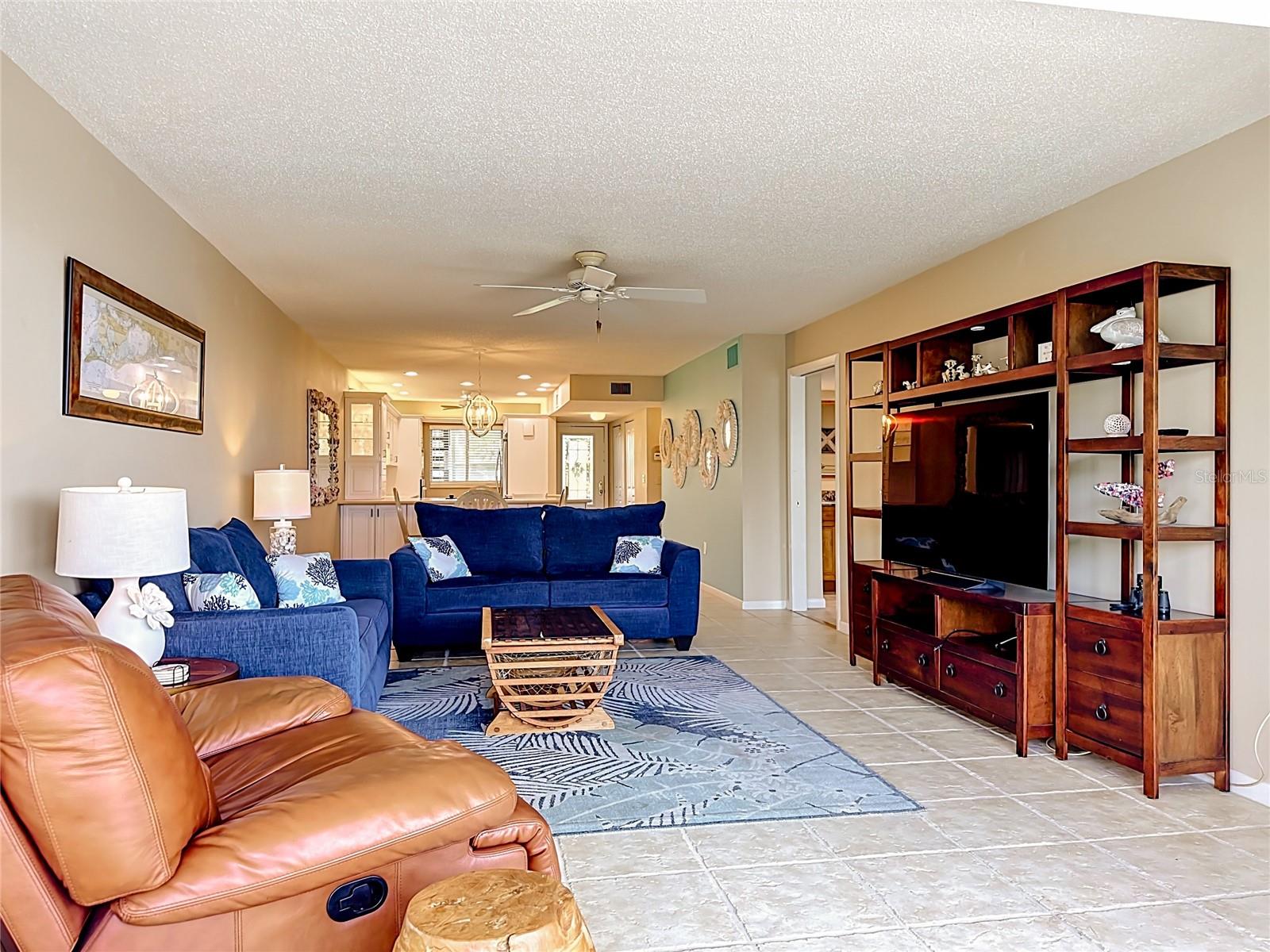 Image 32 of 80 For 1515 Pelican Point Drive Ba185