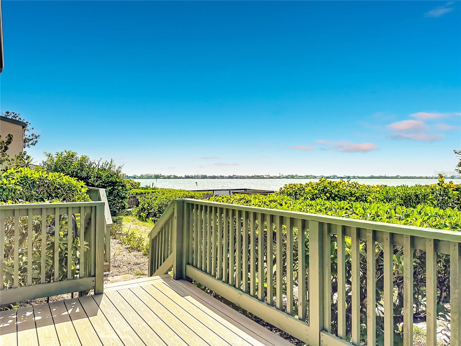 Image 47 of 80 For 1515 Pelican Point Drive Ba185