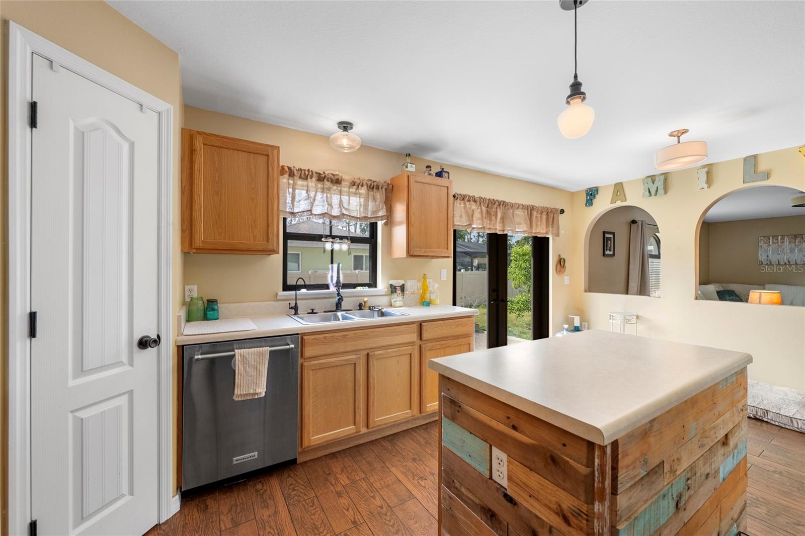 Image 10 of 45 For 5587 Kedgewick Lane