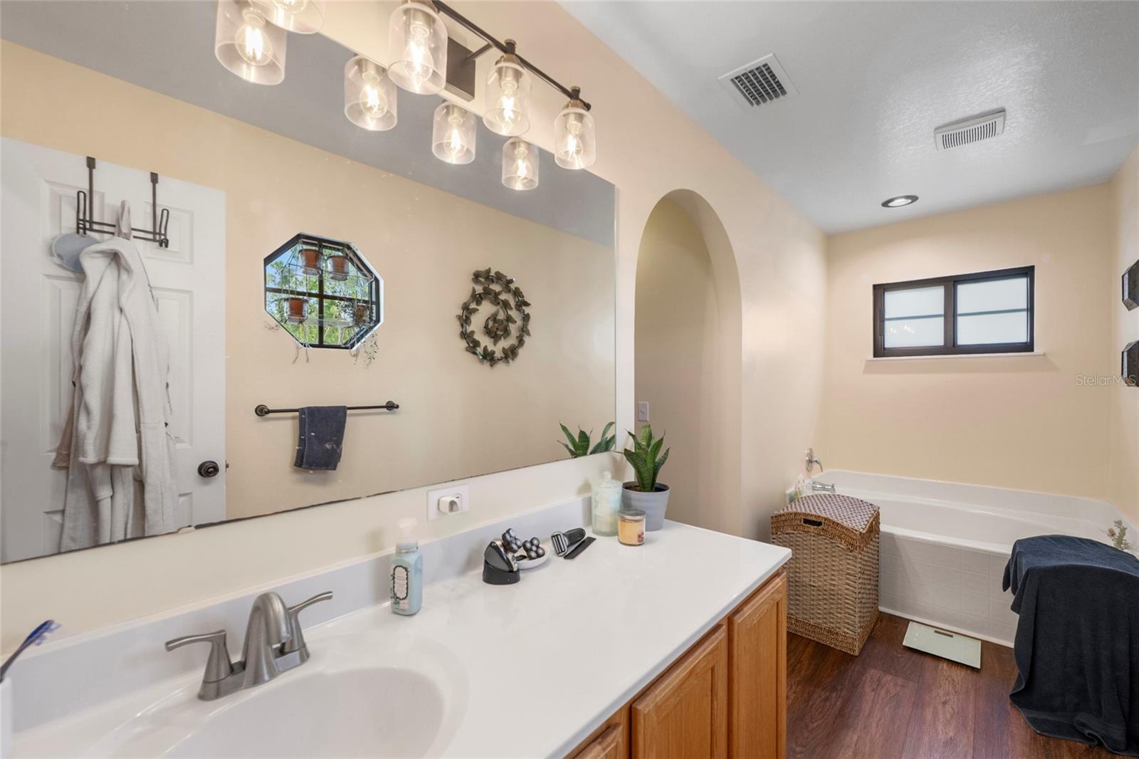 Image 22 of 45 For 5587 Kedgewick Lane