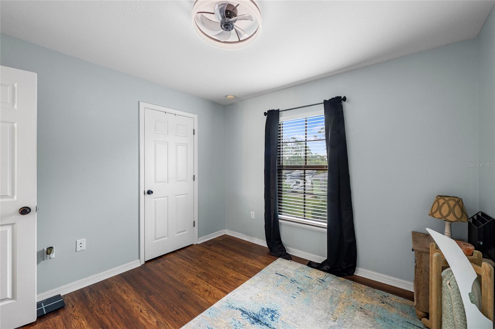 Image 32 of 45 For 5587 Kedgewick Lane