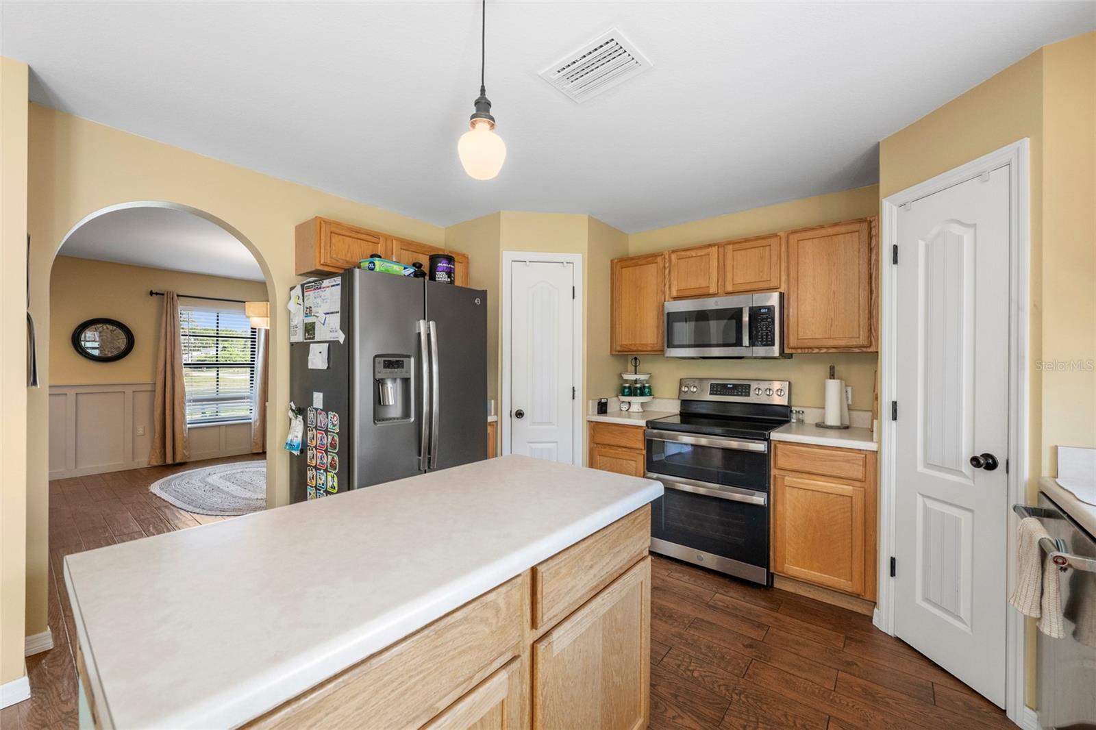 Image 9 of 45 For 5587 Kedgewick Lane