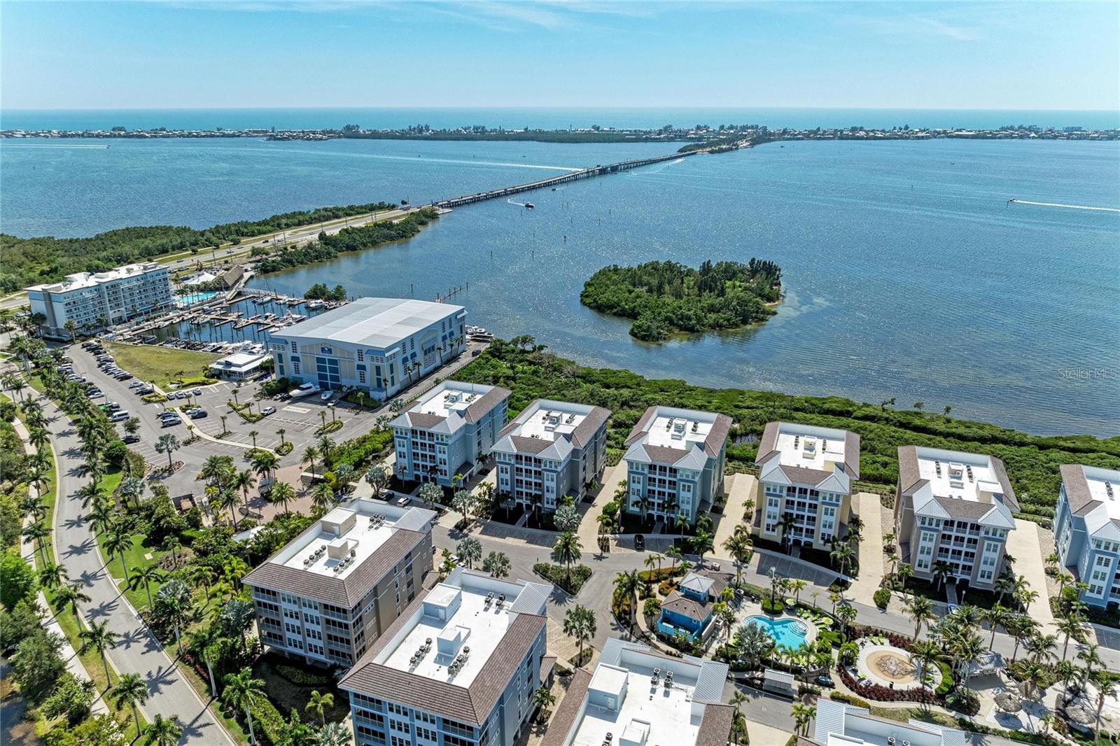 Image 38 of 95 For 392 Aruba Circle 102
