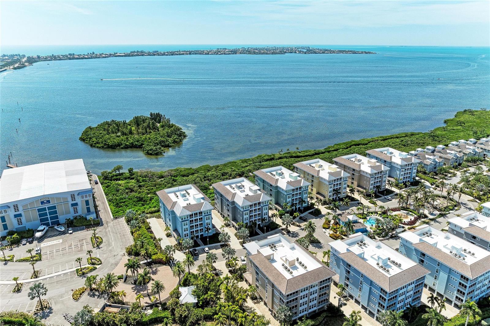 Image 39 of 95 For 392 Aruba Circle 102