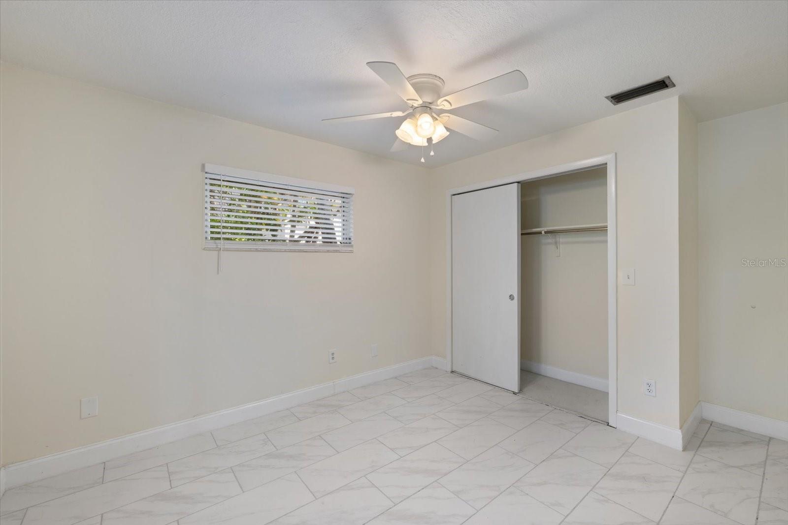 Image 27 of 44 For 5151 Oakmont Place