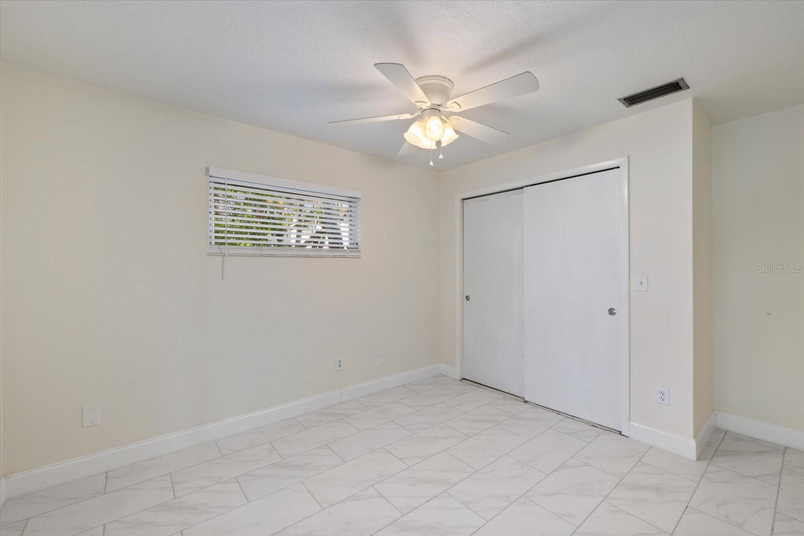 Image 28 of 44 For 5151 Oakmont Place