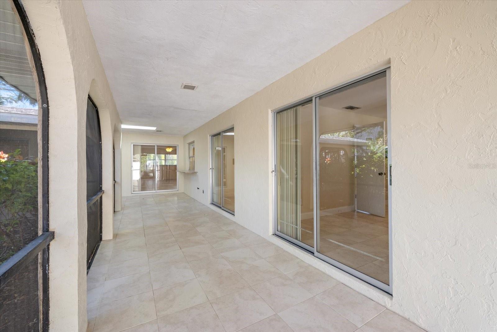 Image 34 of 44 For 5151 Oakmont Place