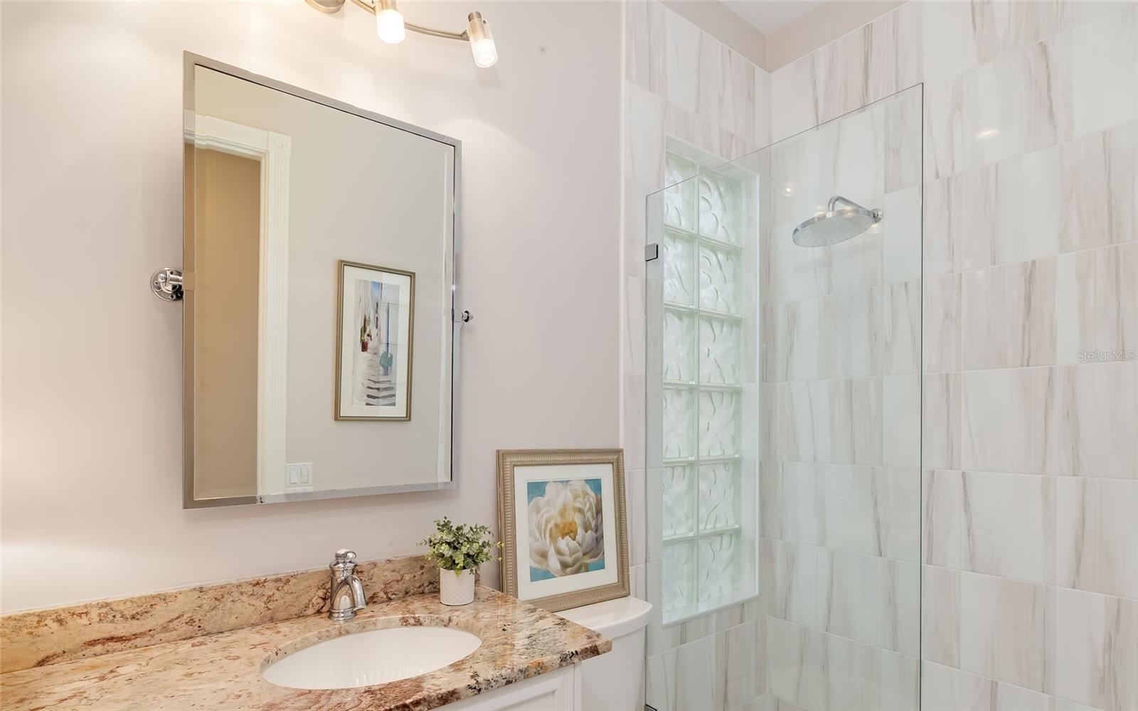 Image 32 of 50 For 5538 Carmona Place
