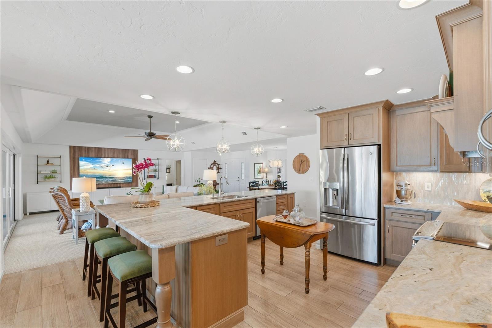 Image 16 of 53 For 2211 50th Street W