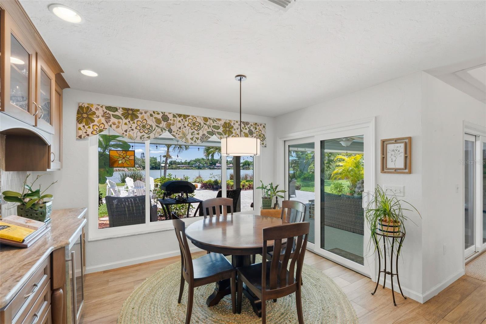 Image 17 of 53 For 2211 50th Street W
