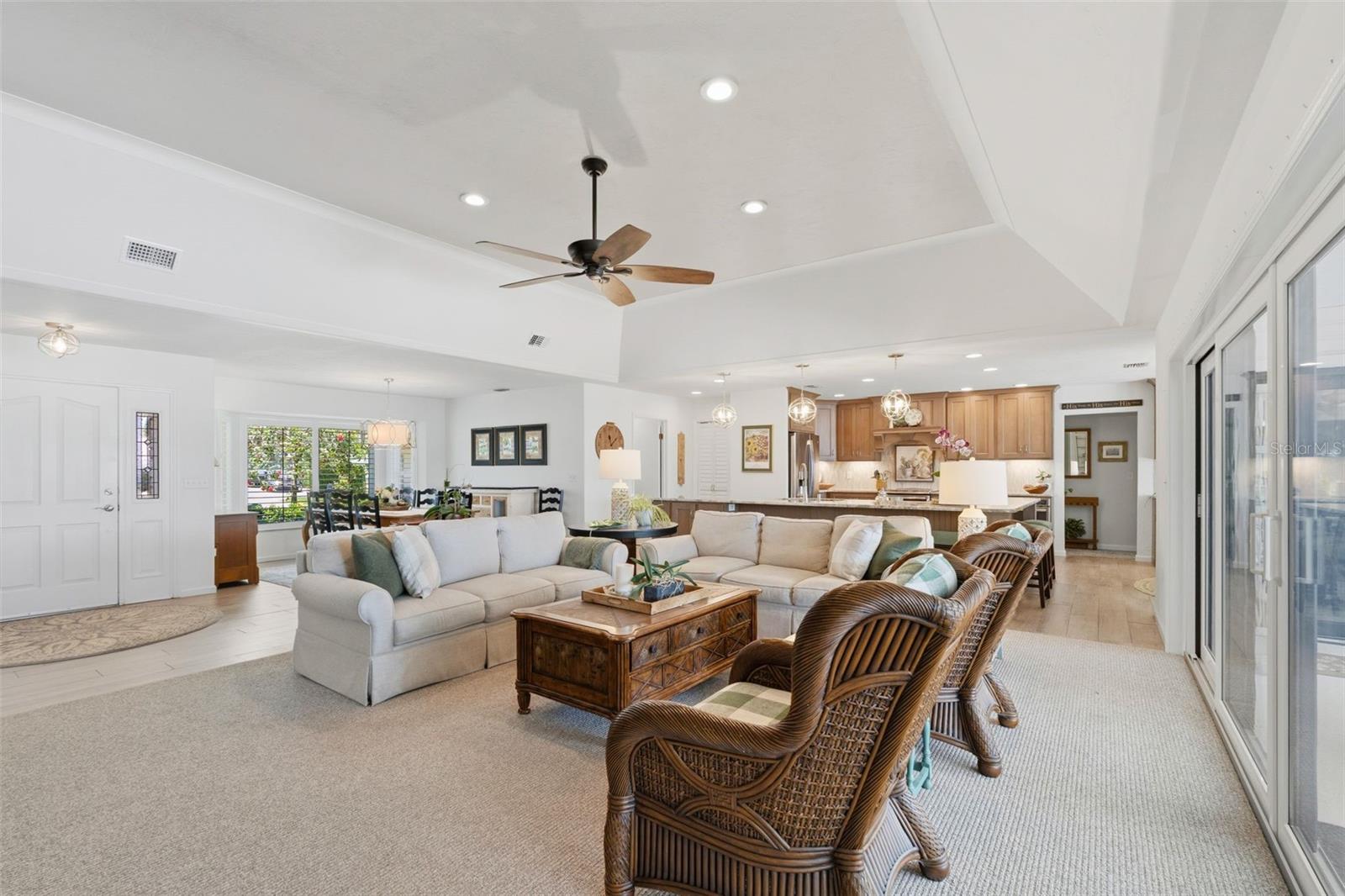 Image 21 of 53 For 2211 50th Street W
