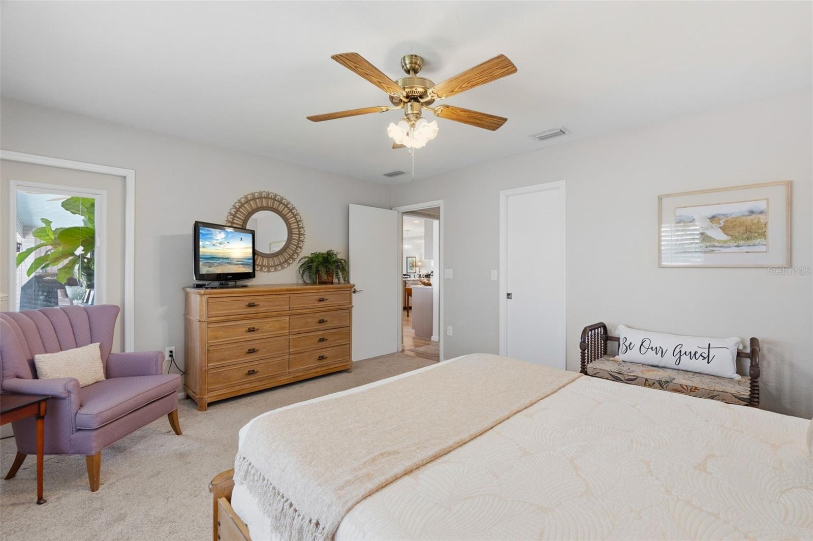 Image 36 of 53 For 2211 50th Street W