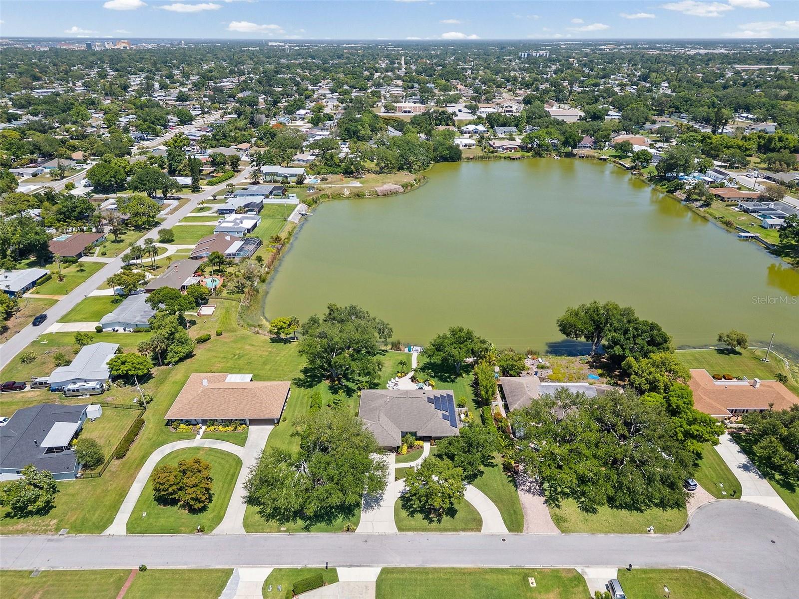 Image 9 of 53 For 2211 50th Street W