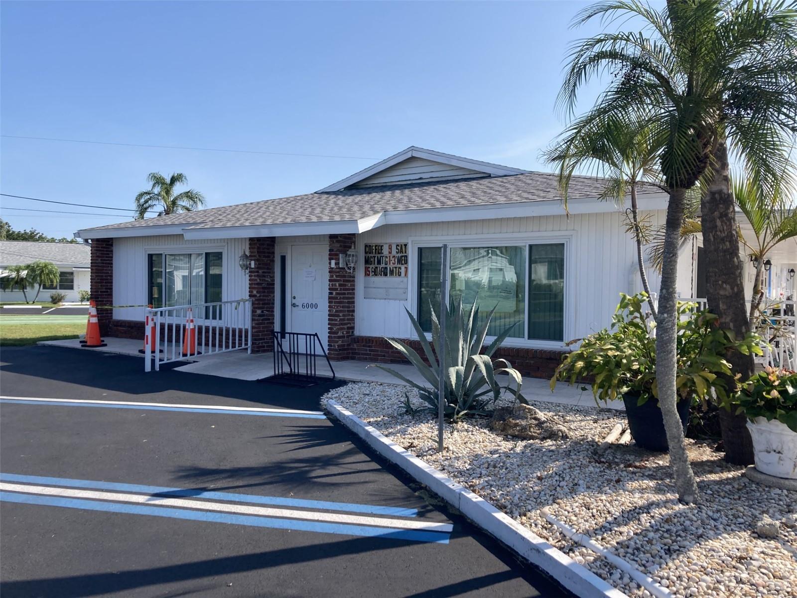 Image 20 of 22 For 6110 Coral Way