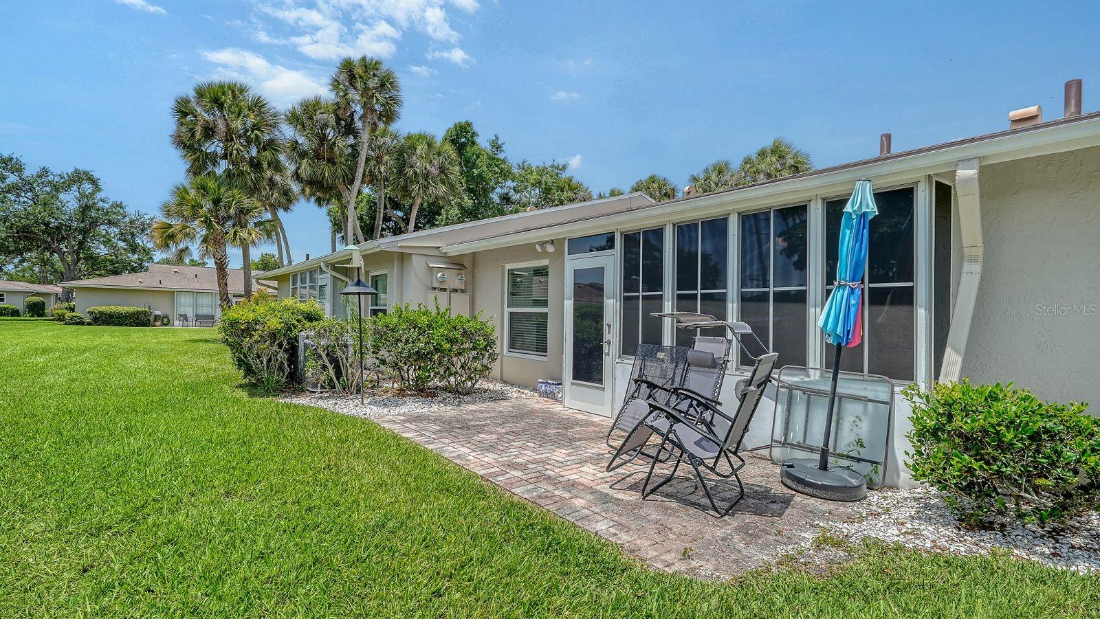 Image 34 of 49 For 2902 Captiva Gardens Drive 3