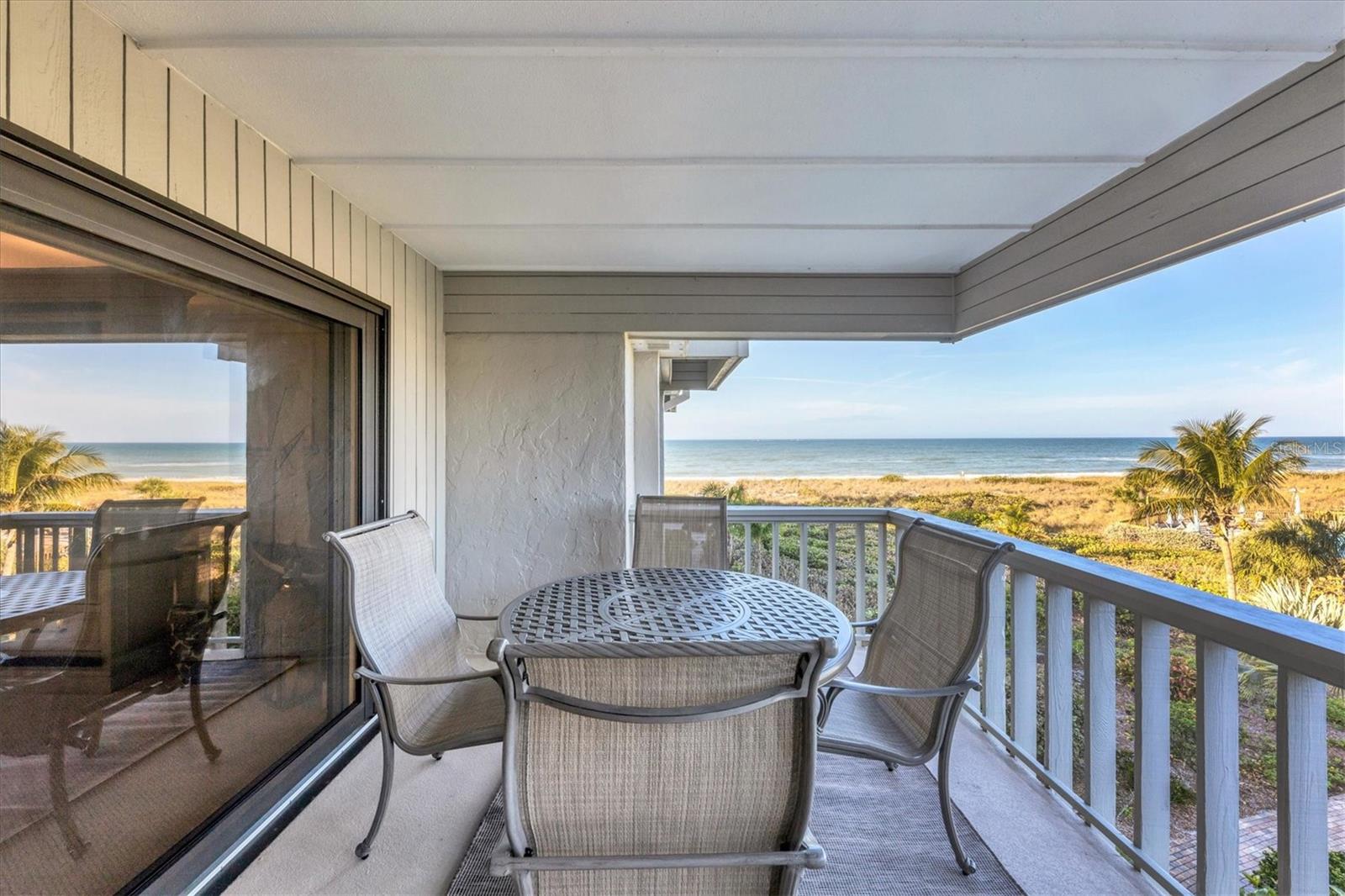 Image 20 of 58 For 5757 Gulf Of Mexico Drive 305