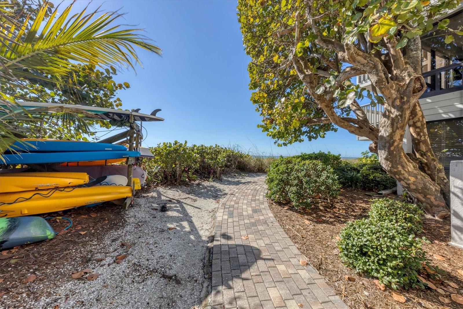 Image 31 of 58 For 5757 Gulf Of Mexico Drive 305