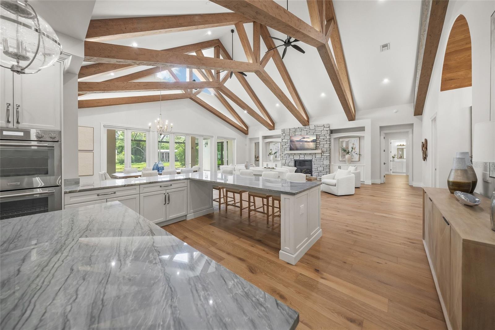 Image 12 of 74 For 1575 Eastbrook Drive