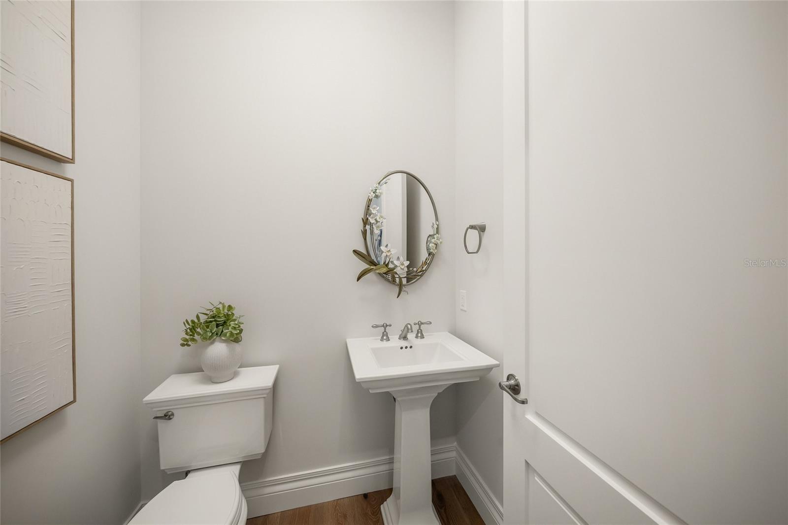 Image 21 of 74 For 1575 Eastbrook Drive
