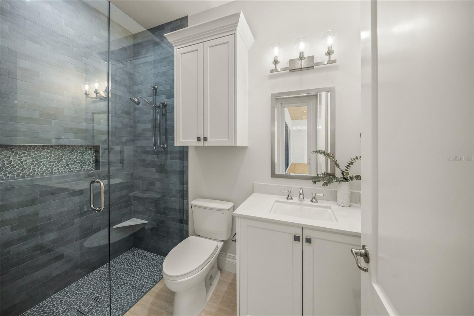 Image 38 of 74 For 1575 Eastbrook Drive