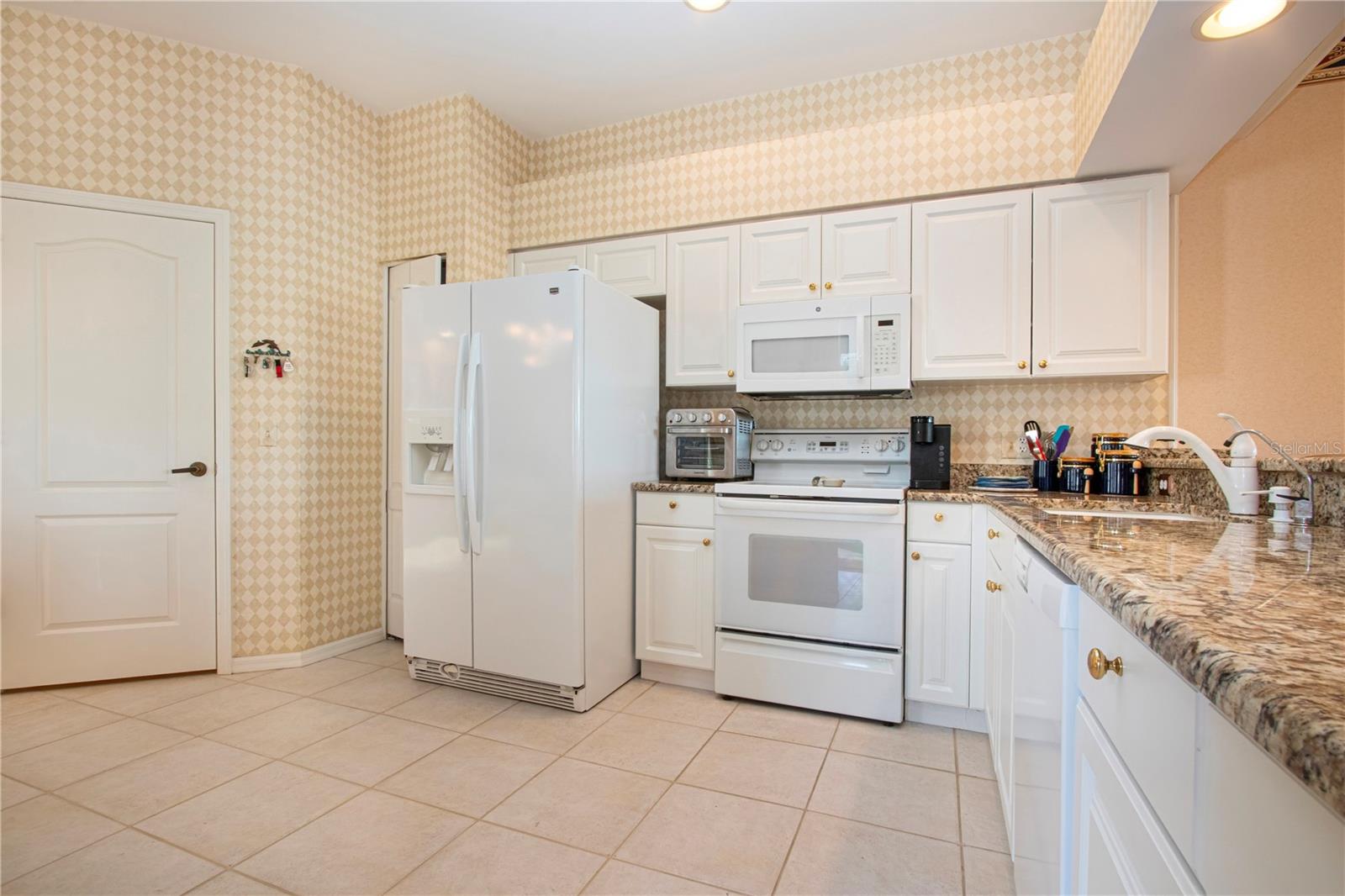 Image 35 of 64 For 4937 Chase Oaks Drive