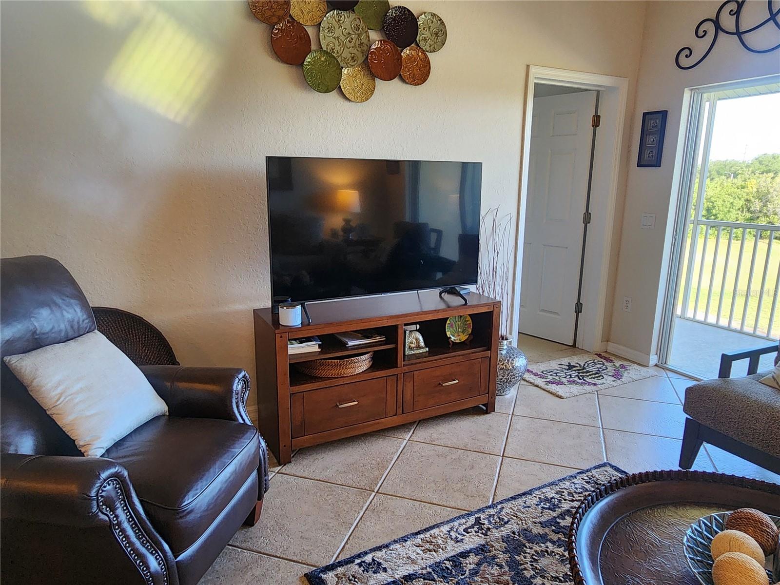 Image 3 of 27 For 7224 Cedar Hollow Circle