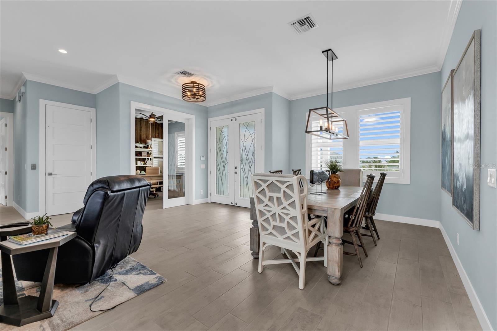 Image 11 of 95 For 24216 Yacht Club Boulevard