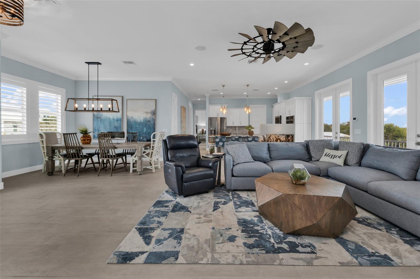 Image 15 of 95 For 24216 Yacht Club Boulevard