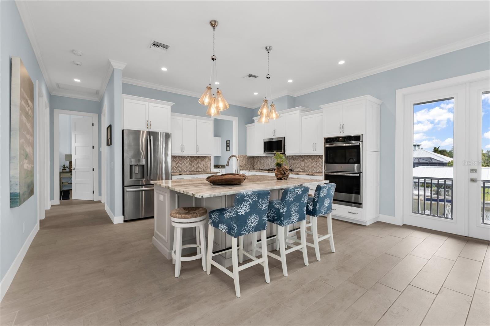 Image 18 of 95 For 24216 Yacht Club Boulevard