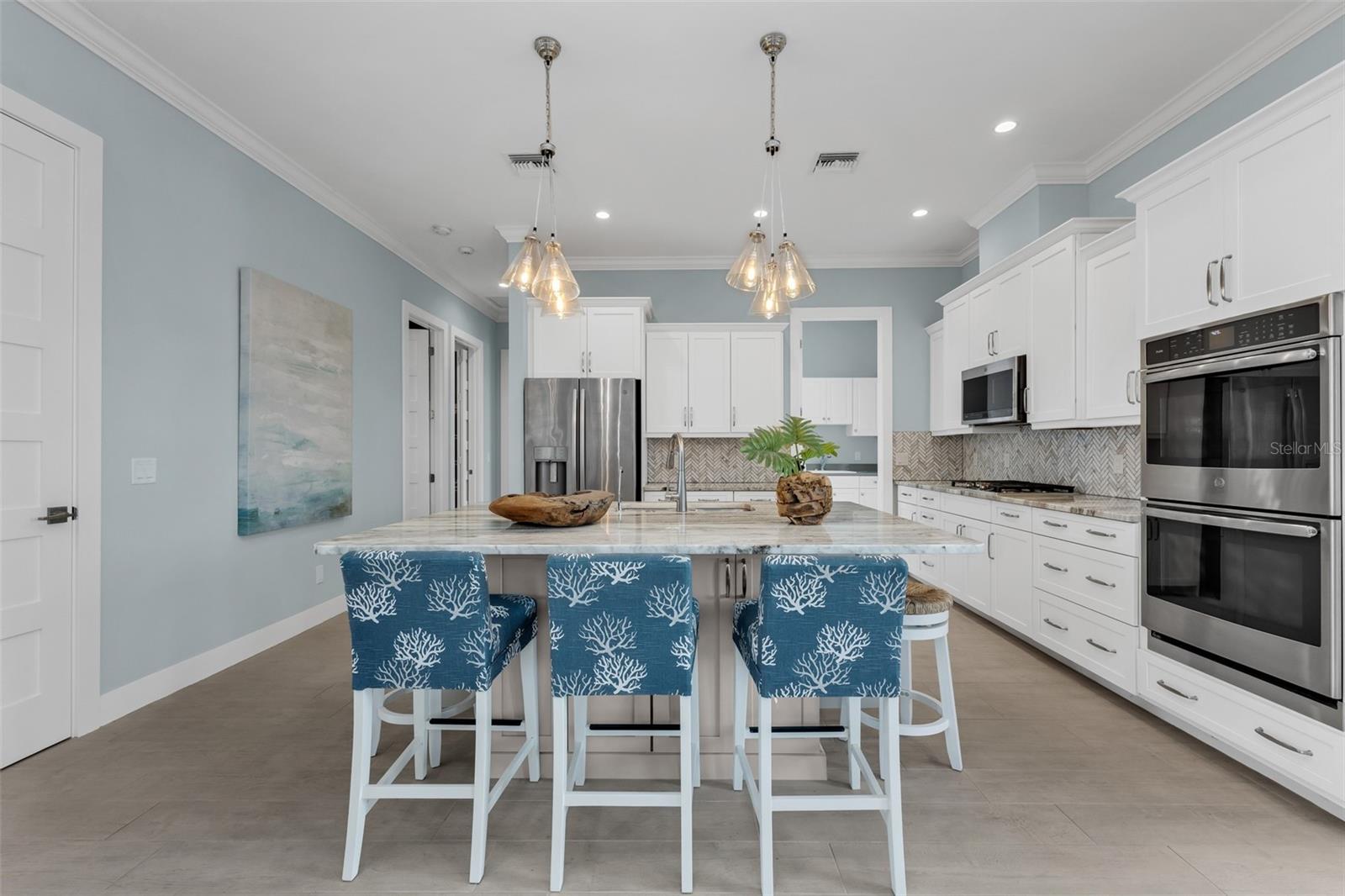 Image 19 of 95 For 24216 Yacht Club Boulevard