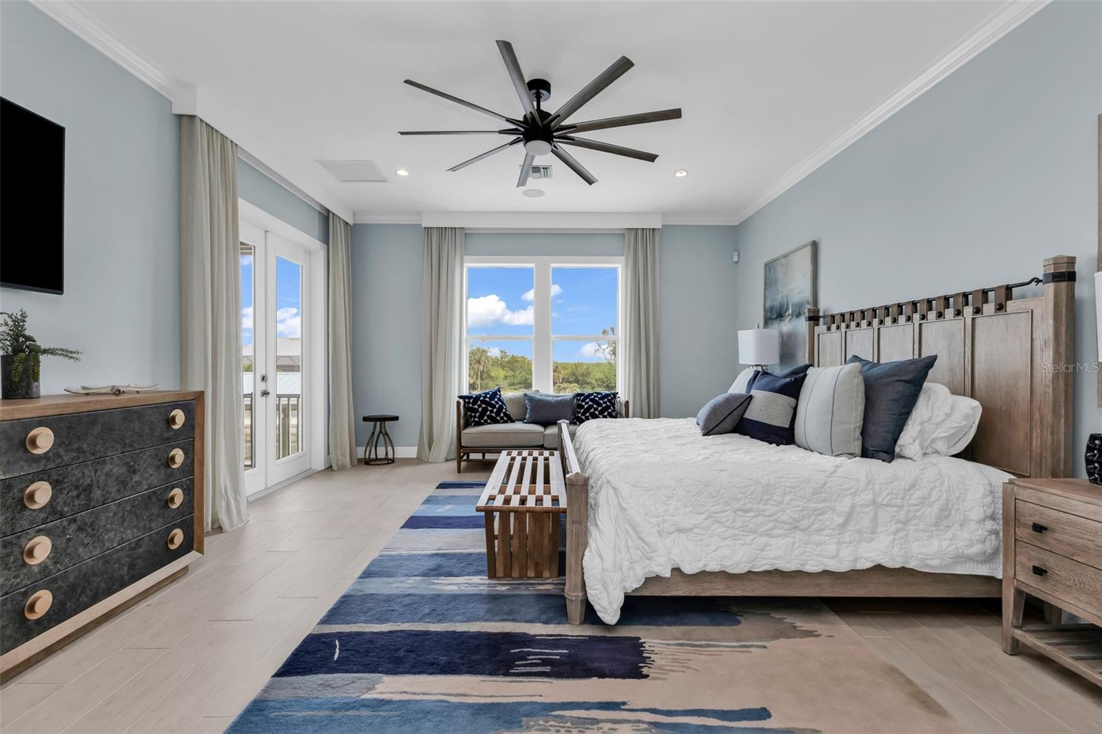 Image 37 of 95 For 24216 Yacht Club Boulevard