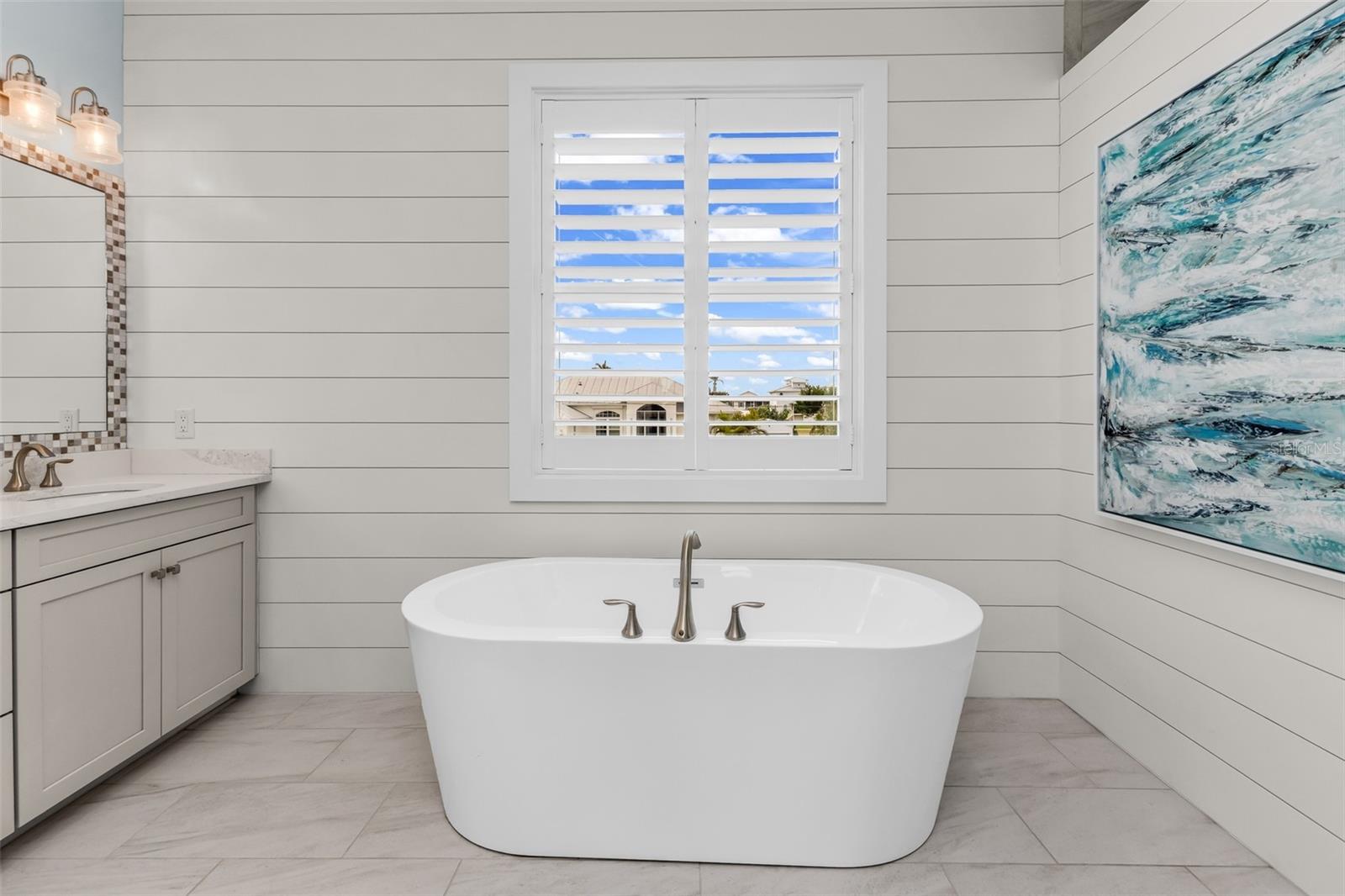 Image 44 of 95 For 24216 Yacht Club Boulevard