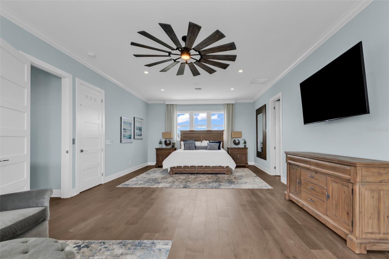 Image 53 of 95 For 24216 Yacht Club Boulevard