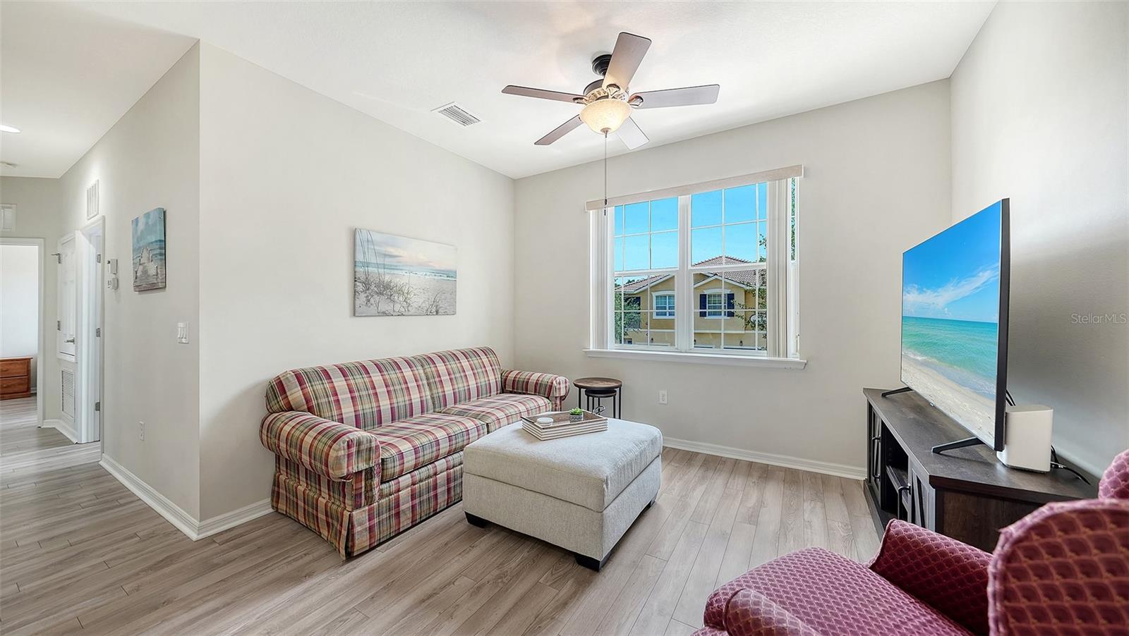 Image 14 of 34 For 7843 Moonstone Drive 24-202