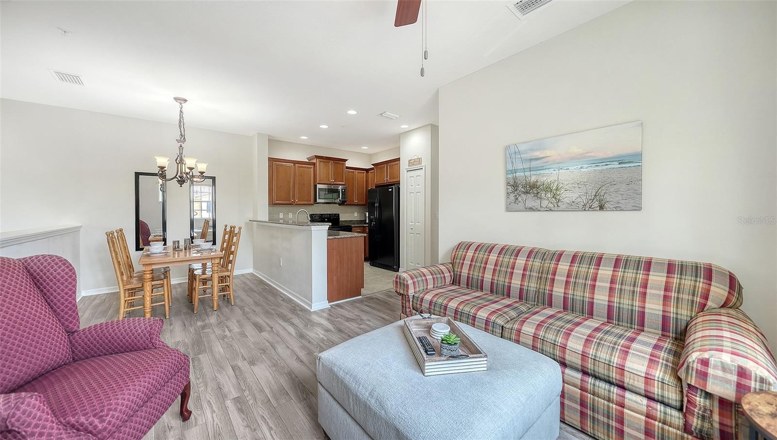 Image 16 of 34 For 7843 Moonstone Drive 24-202