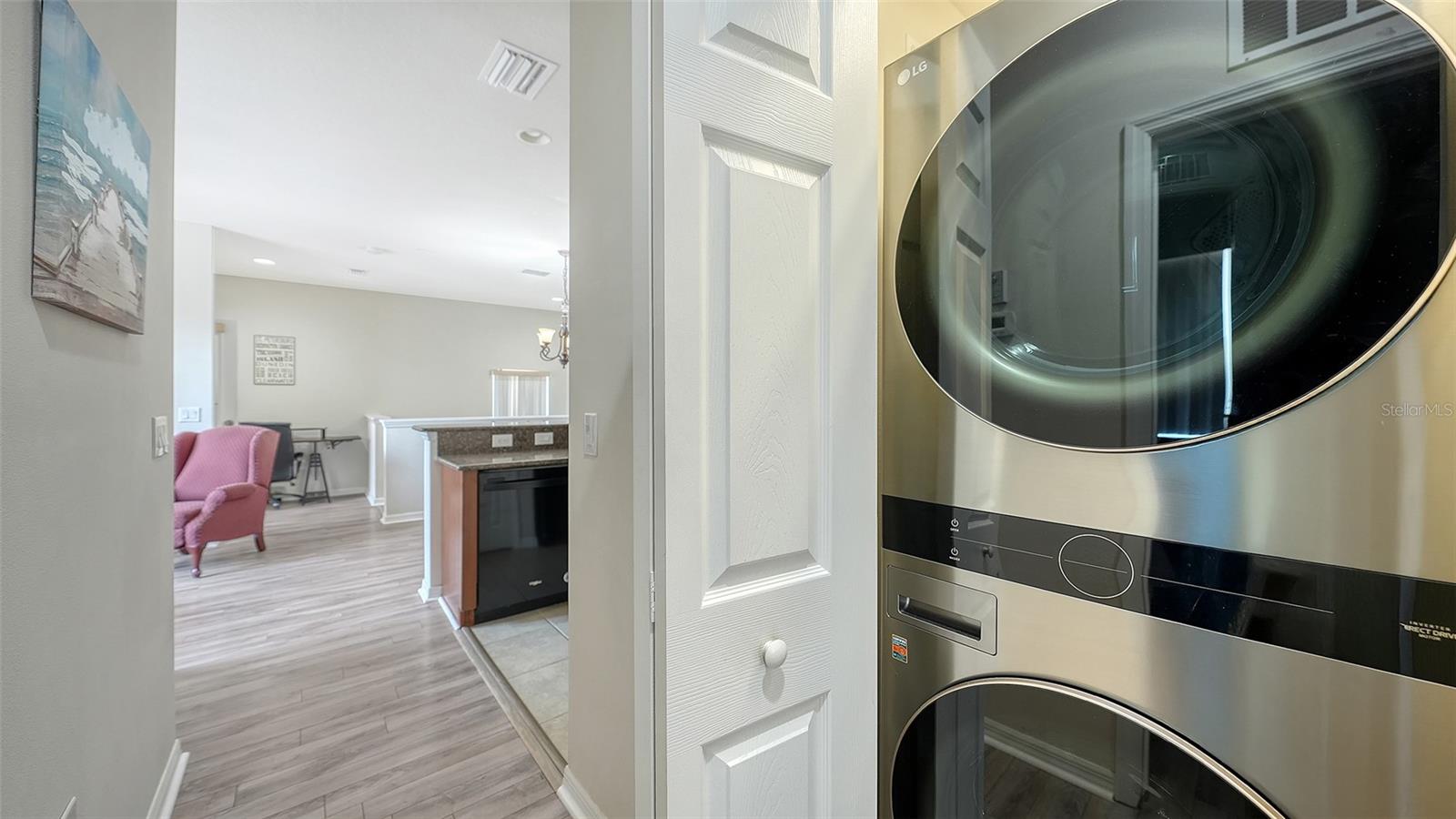 Image 26 of 34 For 7843 Moonstone Drive 24-202